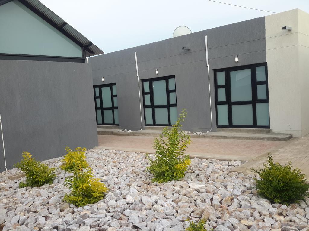 Tsumeb Guesthouse Kamho Exterior foto